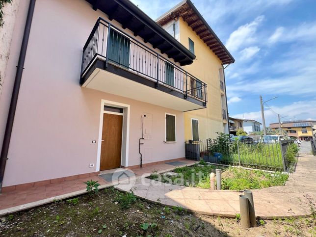 Villetta a schiera in residenziale in Via Alcide de Gasperi 53