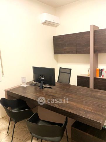 Ufficio in commerciale in Via Guglielmo Marconi