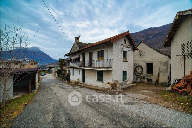 Casa bi/trifamiliare in residenziale in Via Paolo Ferraris 3