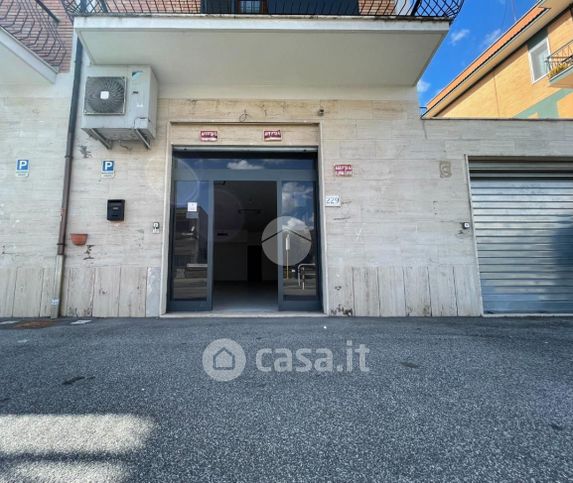 Box/posto auto in residenziale in Via del Fosso dell'Osa 426