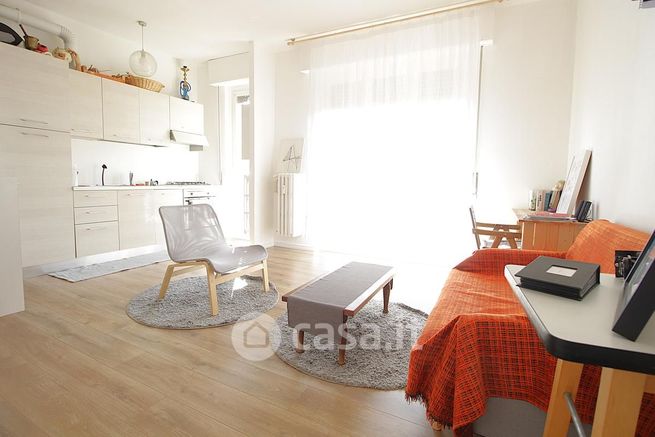Appartamento in residenziale in Via Brivio 6