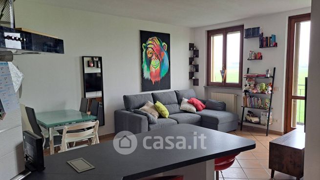 Appartamento in residenziale in Via dei Salici 21