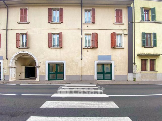 Ufficio in commerciale in Via G. Zanardelli 59