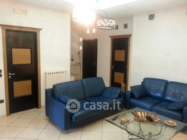 Appartamento in residenziale in Via P. Nenni 9