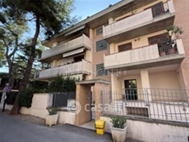 Appartamento in residenziale in Via Luigi Marchetti