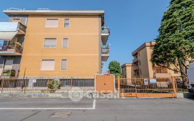 Box/posto auto in residenziale in Via Verona 6