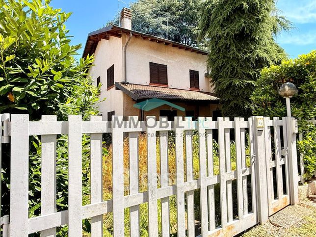 Villa in residenziale in Via Carso