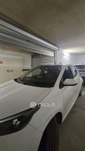 Box/posto auto in residenziale in Via Angelo Emo 144
