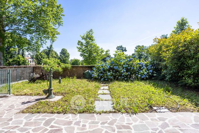 Appartamento in residenziale in Via John Fitzgerald Kennedy 143