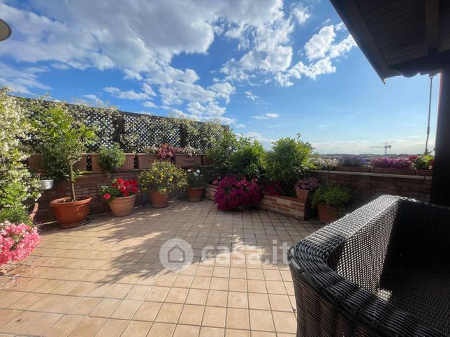 Appartamento in residenziale in Viale Paul Harris 20