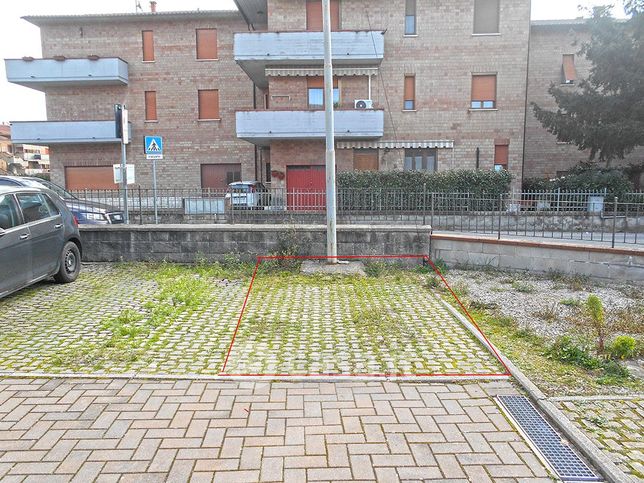Terreno edificabile in residenziale in Via Martiri della LibertÃ 