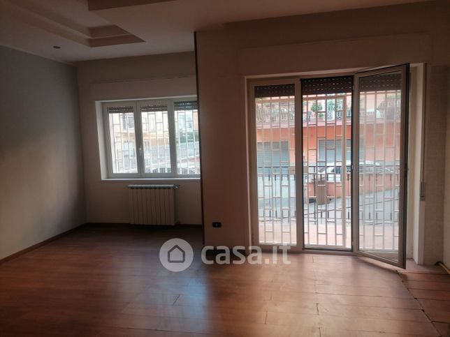 Appartamento in residenziale in Via Solfatara