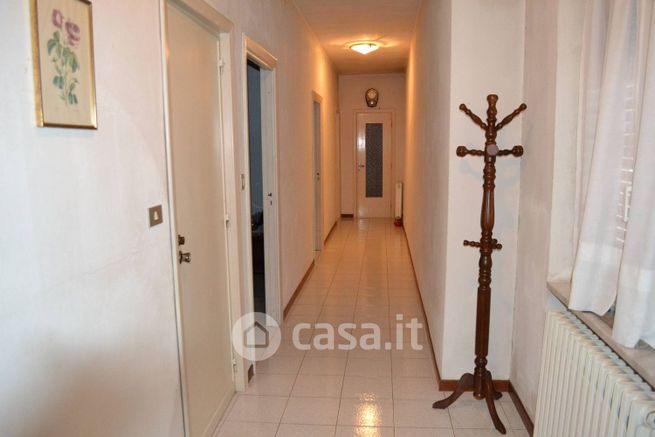 Casa indipendente in residenziale in Via Colletto