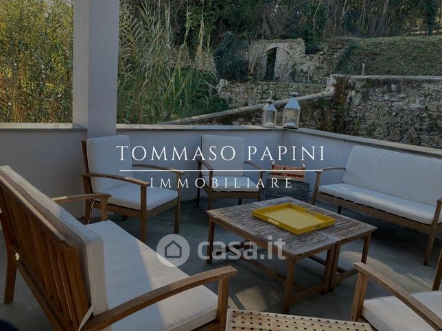 Villa in residenziale in Viuzzo di Gamberaia 1 /1