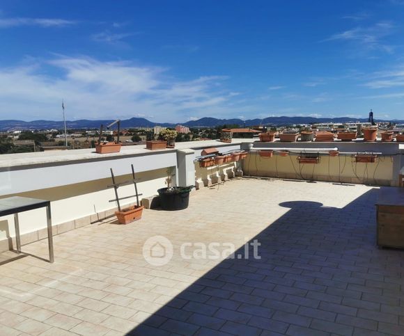 Attico/mansarda in residenziale in Viale Italia