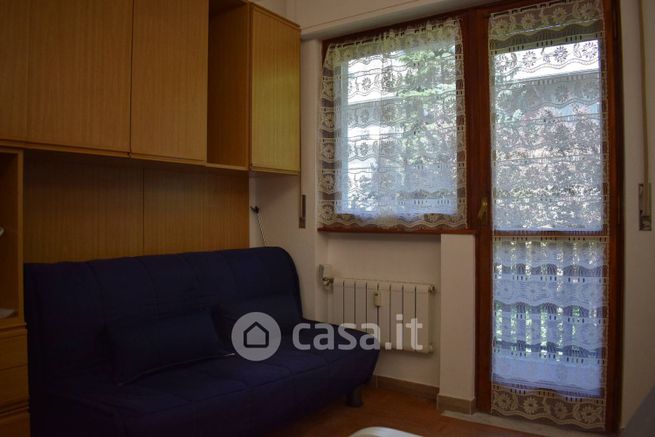 Appartamento in residenziale in Via G. F. Medail 25 bis/c