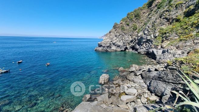 Appartamento in residenziale in Via Serra di Baccano 1