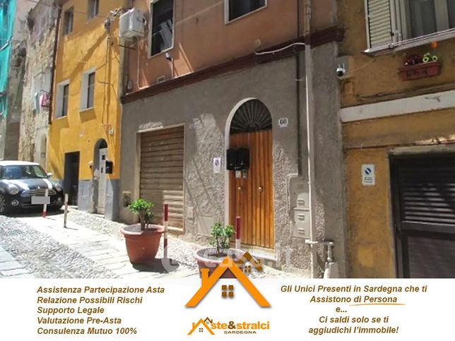 Appartamento in residenziale in Via Alberto Lamarmora