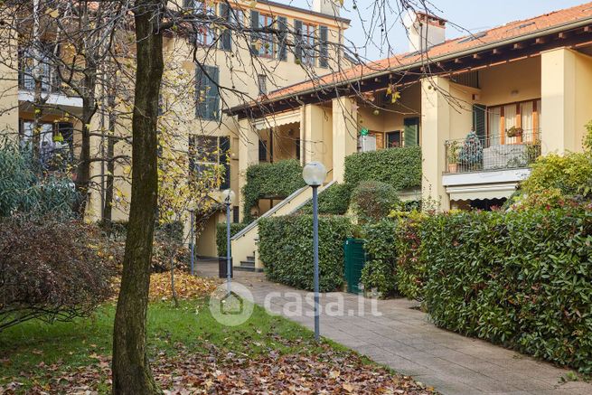 Appartamento in residenziale in Via Comune Antico 65