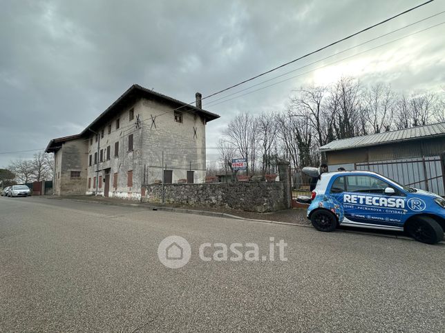 Casa indipendente in residenziale in Via Pietro Zorutti 30