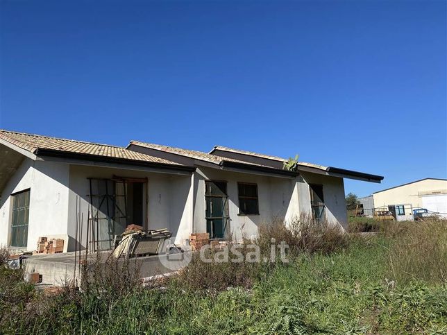 Villa in residenziale in 