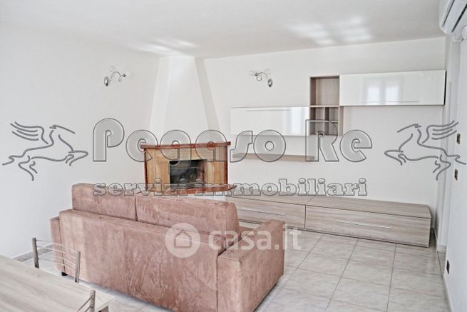 Appartamento in residenziale in Via Giovanni Merula 5