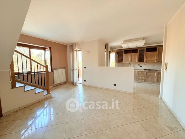 Appartamento in residenziale in Via Principe Amedeo 34