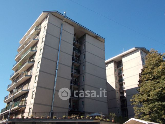 Appartamento in residenziale in Via Giosuè Carducci 8