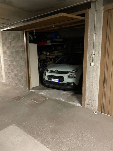 Box/posto auto in residenziale in 
