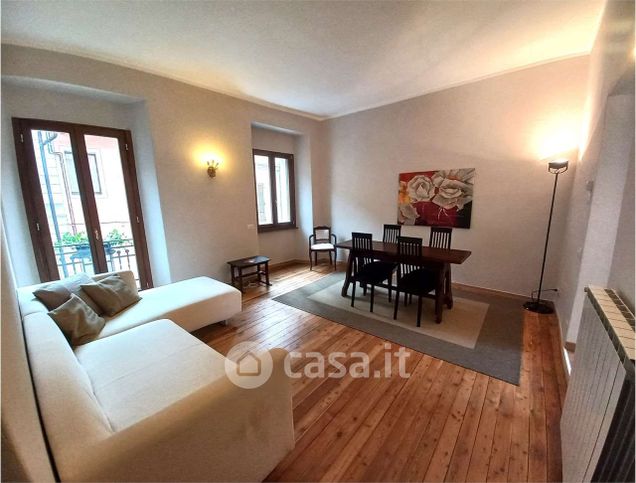 Appartamento in residenziale in Via Antonio Rosmini 4