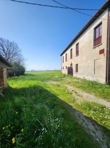 Rustico/casale in residenziale in Via Ravegnana 627