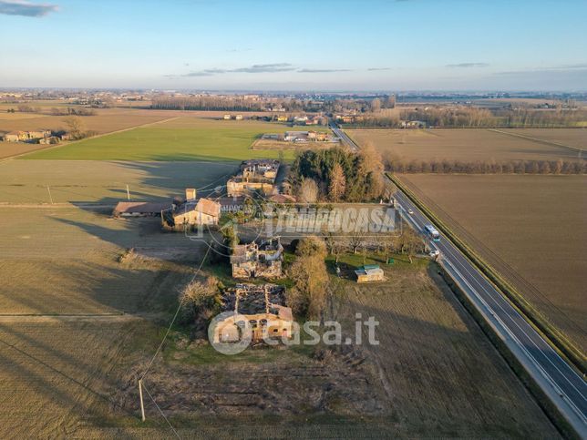 Rustico/casale in residenziale in Via San Benedetto