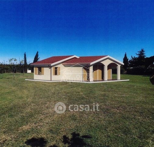 Terreno edificabile in residenziale in Strada Squartapaglia