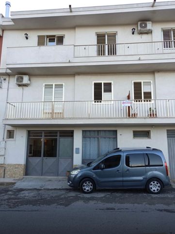 Appartamento in residenziale in Via Giovanni Catalano 33