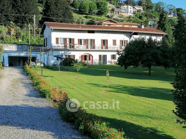 Casa indipendente in residenziale in Via al Nivolè