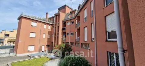 Appartamento in residenziale in Via Nosate 6