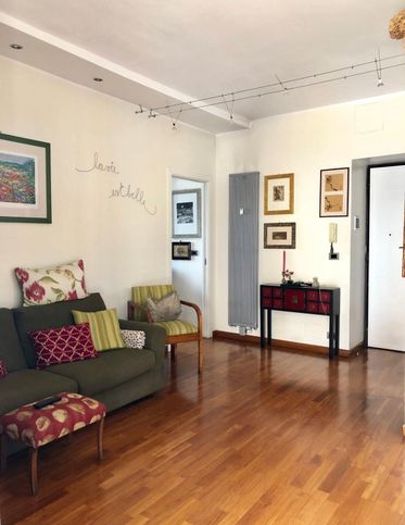 Appartamento in residenziale in Via Amadeo 1