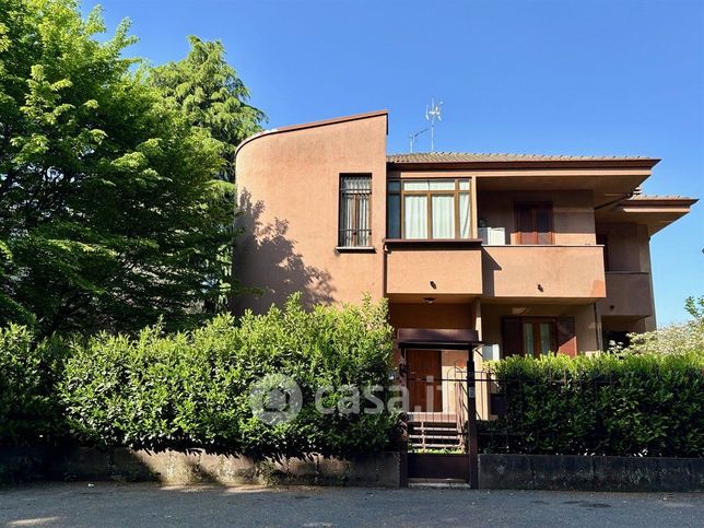 Appartamento in residenziale in Via Pietro Mascagni
