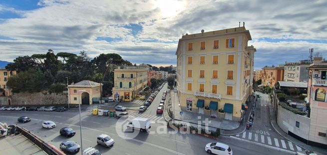 Appartamento in residenziale in Via Caprera