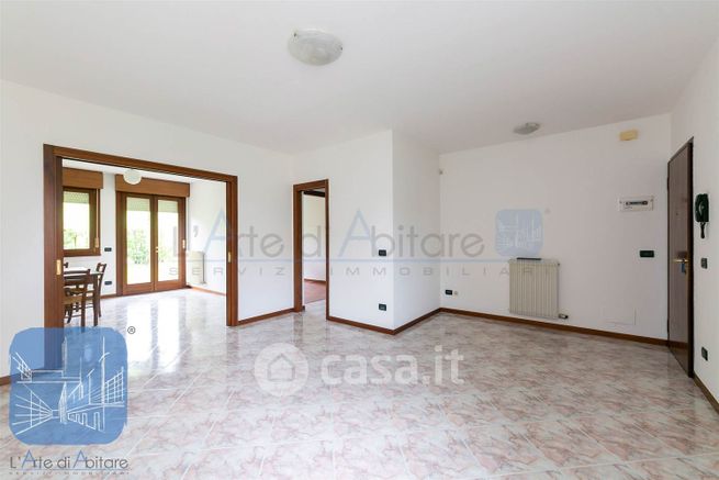 Appartamento in residenziale in Via Roma 18