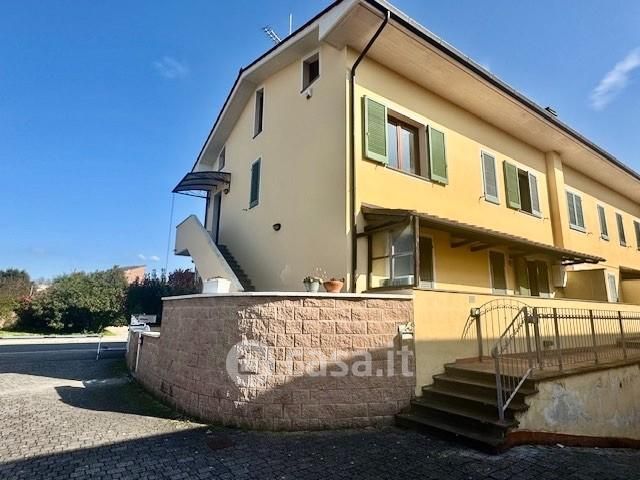 Appartamento in residenziale in Via la Pieve 10
