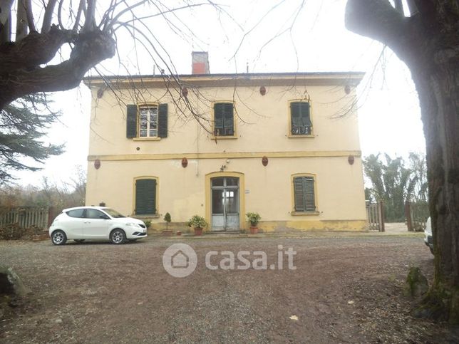 Casa indipendente in residenziale in Via stazione 1