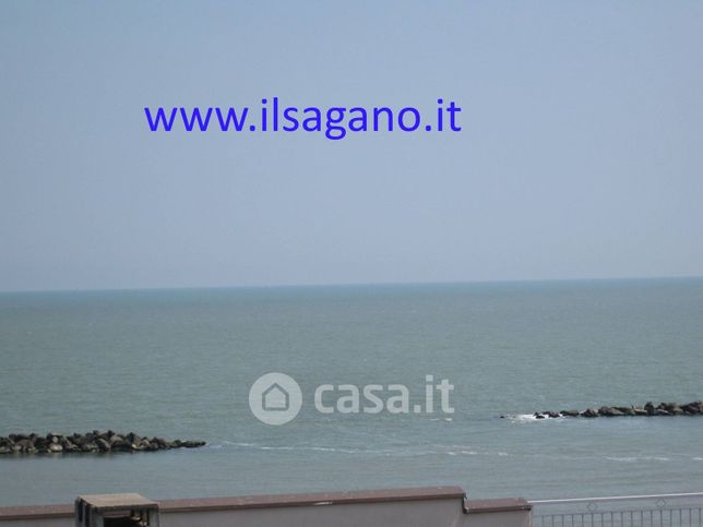 Appartamento in residenziale in Via Bernina 20