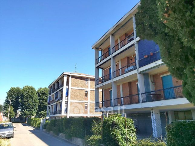 Appartamento in residenziale in Via Roma 8