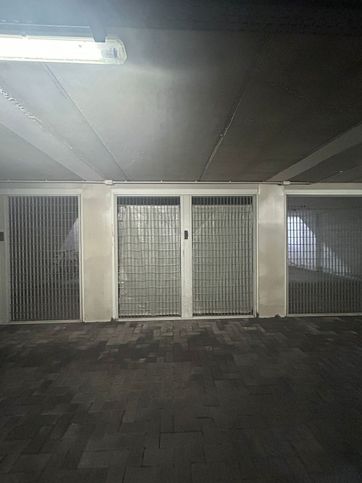 Box/posto auto in residenziale in