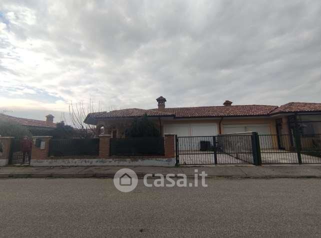 Casa indipendente in residenziale in Via Armida Barelli 9