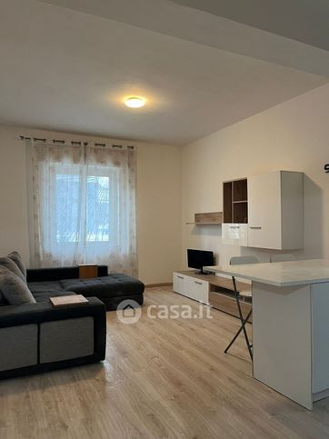 Appartamento in residenziale in Via Monte Velino 16