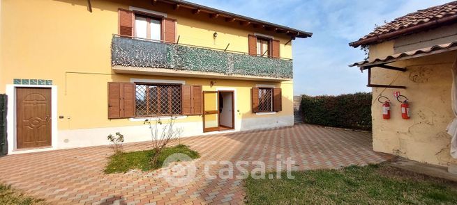 Villa in residenziale in Strada Provinciale 83
