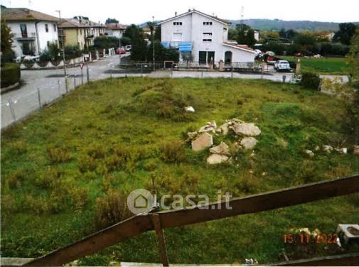 Terreno edificabile in residenziale in Via E. Fermi angolo via E. Mattei