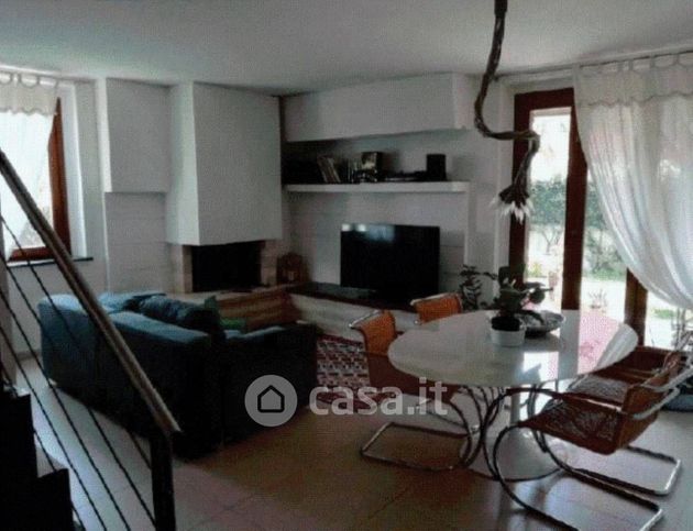 Villa in residenziale in Via Antonio Mancinelli 39 A